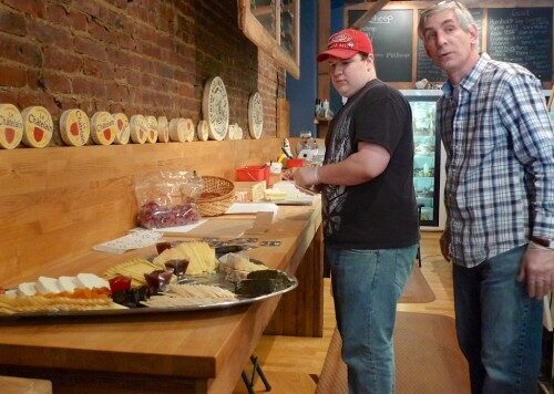 thanksgivingcheese-1-500x356-3420360