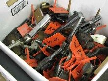 rumson-guns-051614-3-220x165-6256234