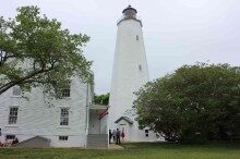 sh-lighthouse-061114-4-220x146-9861060