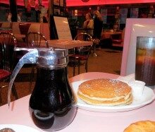 072214-diner-pancakes-220x187-9124568
