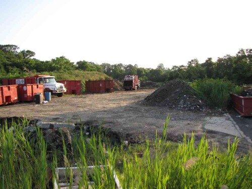 rb-landfill-070714-500x375-5301963