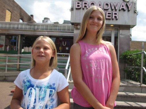 taylor-sisters-072214-500x375-5294779