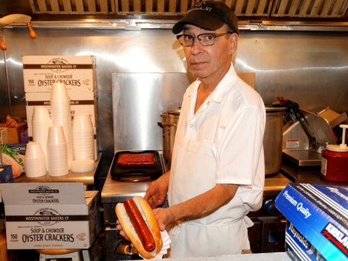102914-soupmeister3-500x375-6151543
