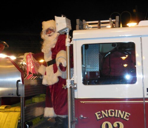 112814-santa5-500x432-3221499