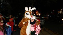 120714-rumson-xmas11-220x123-7807959