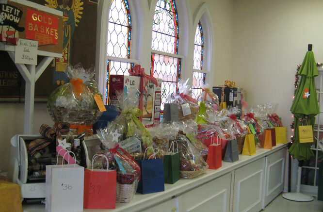 bazaar_baskets-2181913