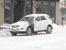 rb-snow-030515-4-220x165-8709462