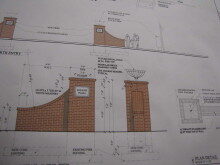 english-plaza-081215-220x165-5368580