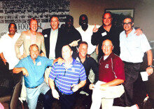 1975team-220x155-3108892