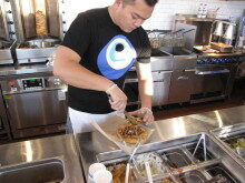 greek-eats-111615-3-220x165-4392472