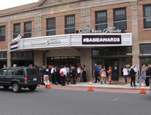 basie-awards-051816-3-500x382-6417997