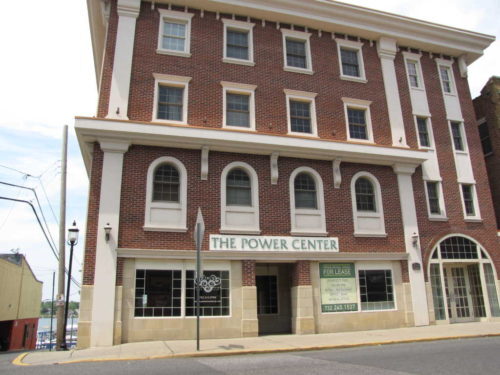 22-24-w-front-060116-2-500x375-5426646