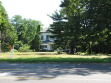 sbury-manor-080916-220x165-5582696