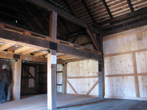 ls-barns-101616-9-500x375-7836026