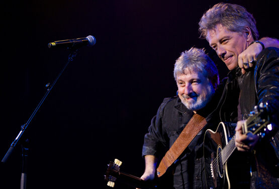 bobby_bandiera_and_jon_bon_jovi_at_hope_concert_8_2015-6378912