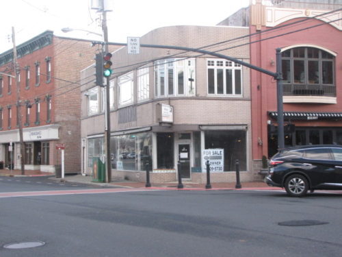 1-broad-012617-1-500x375-6179425