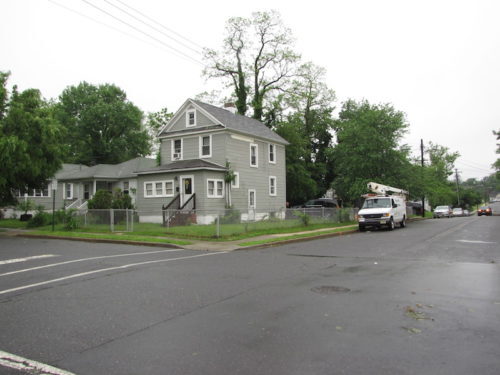 97-bank-st-052718-1-500x375-6736726