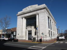 55-broad-022417-2-220x165-8087463