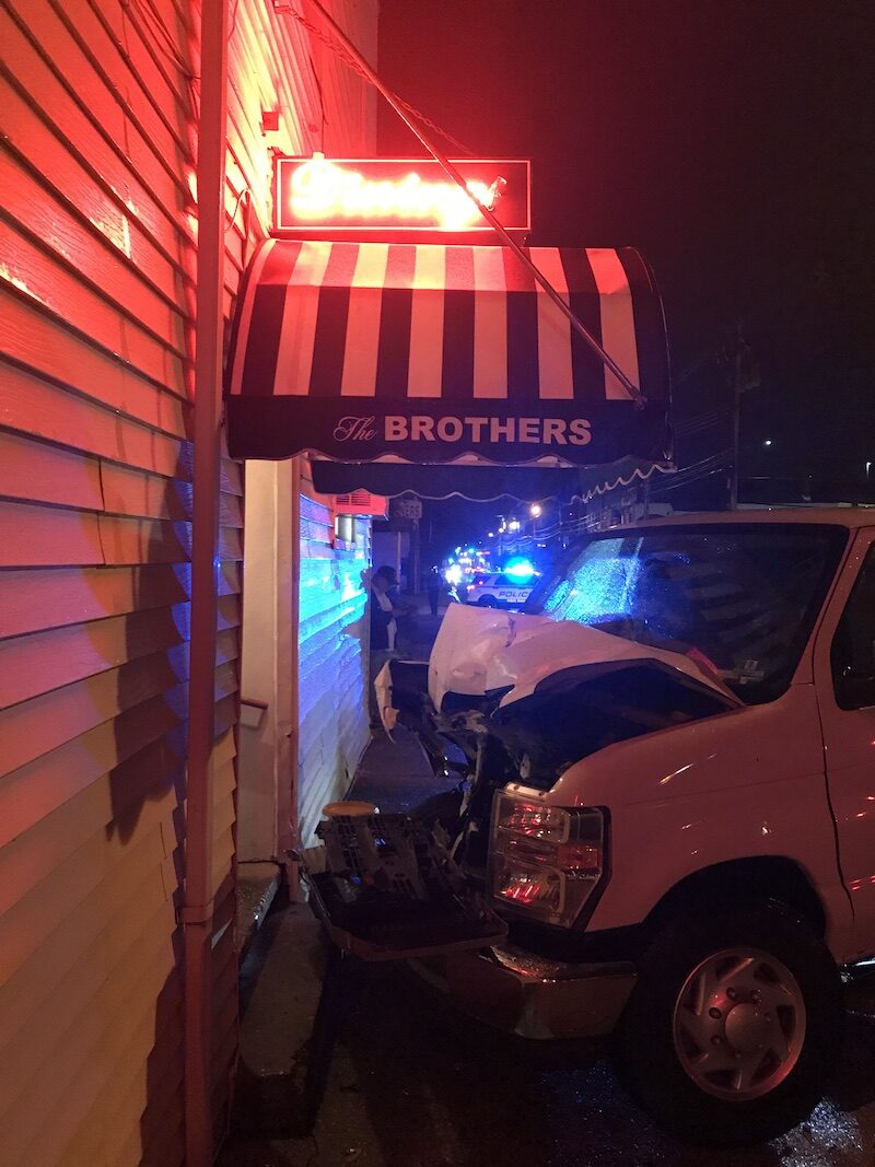 brothers-crash-090918-1187077