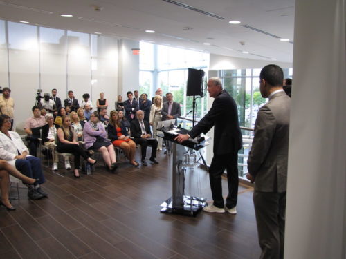 phil-murphy-090718-1-500x375-1504775