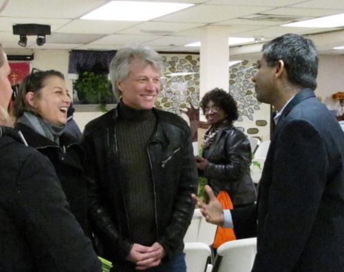 bon-jovi-ritesh-111518-2-500x396-4896731