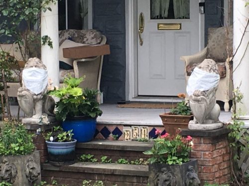 red-bank-porch-lions-070820-500x375-9463480