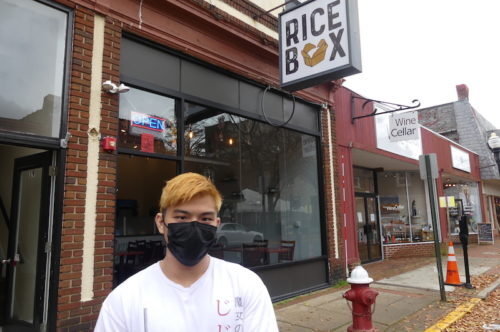 red-bank-rice-box-mos-neammanee-111120-500x332-3453978