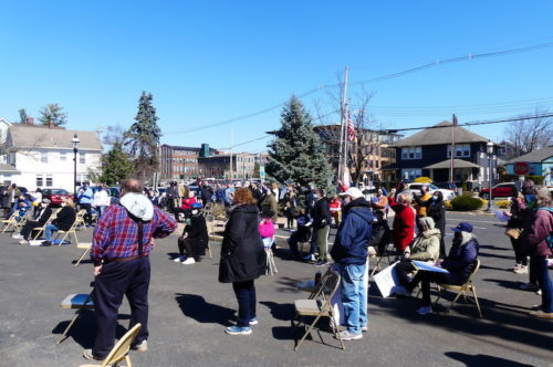 red-bank-senior-center-rally-031321-1-500x332-6149363