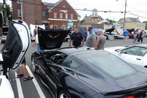 red-bank-holiday-car-show-071121-11-500x332-9992533