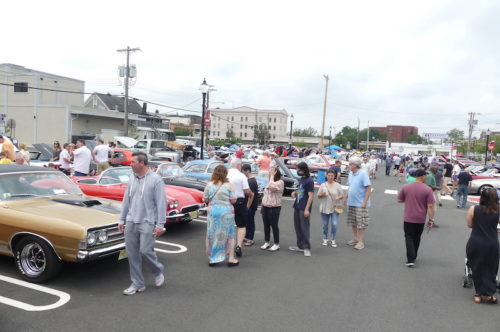 red-bank-holiday-car-show-071121-8-500x332-5626941