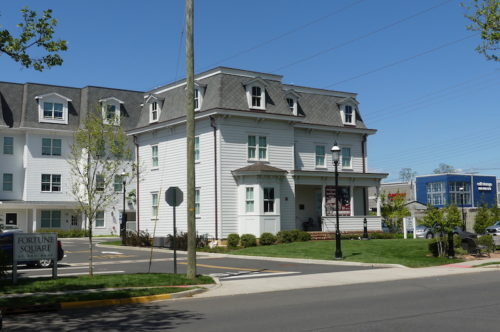 red-bank-fortune-center-051221-1-500x332-1830806