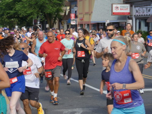 red-bank-5k-classic-061822-34-500x375-3316166