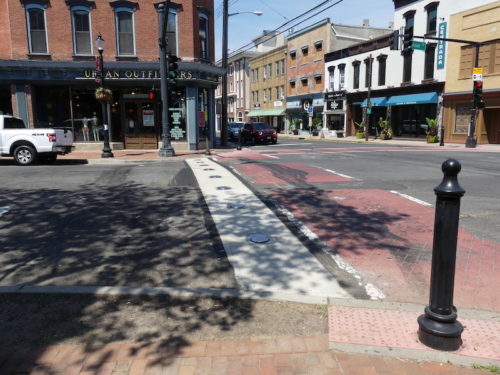 red-bank-broad-bollards-071322-500x375-1987596