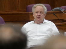 bob-zuckerman-062922-2-220x165-1847355
