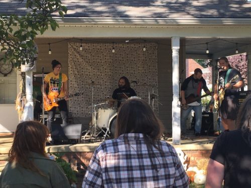 porchfest-100922-126-harding-1-500x375-2774133
