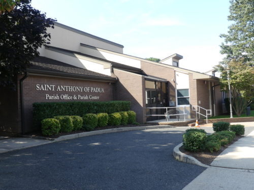 red-bank-st-anthony-padua-092222-500x375-8576001