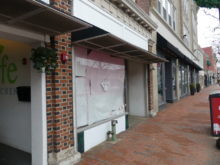 red-bank-58-broad-121522-220x165-3755534