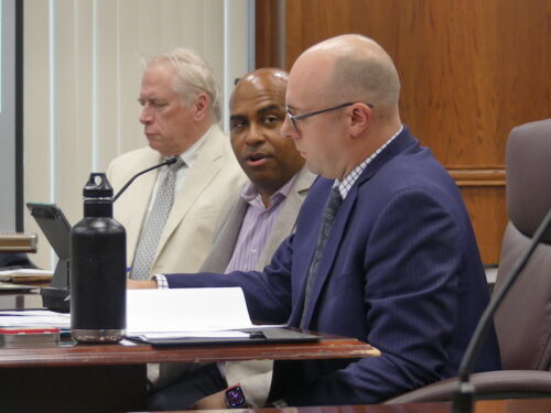 garth-case-071723-500x375-2171429