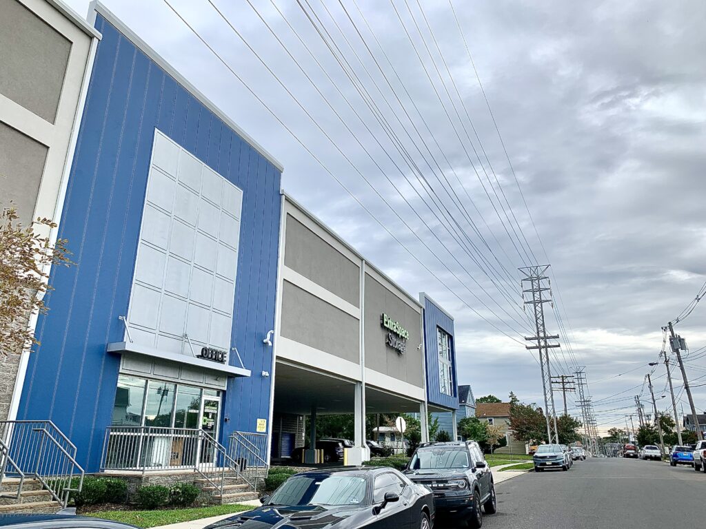 Extra Space Storage 6 Central Avenue