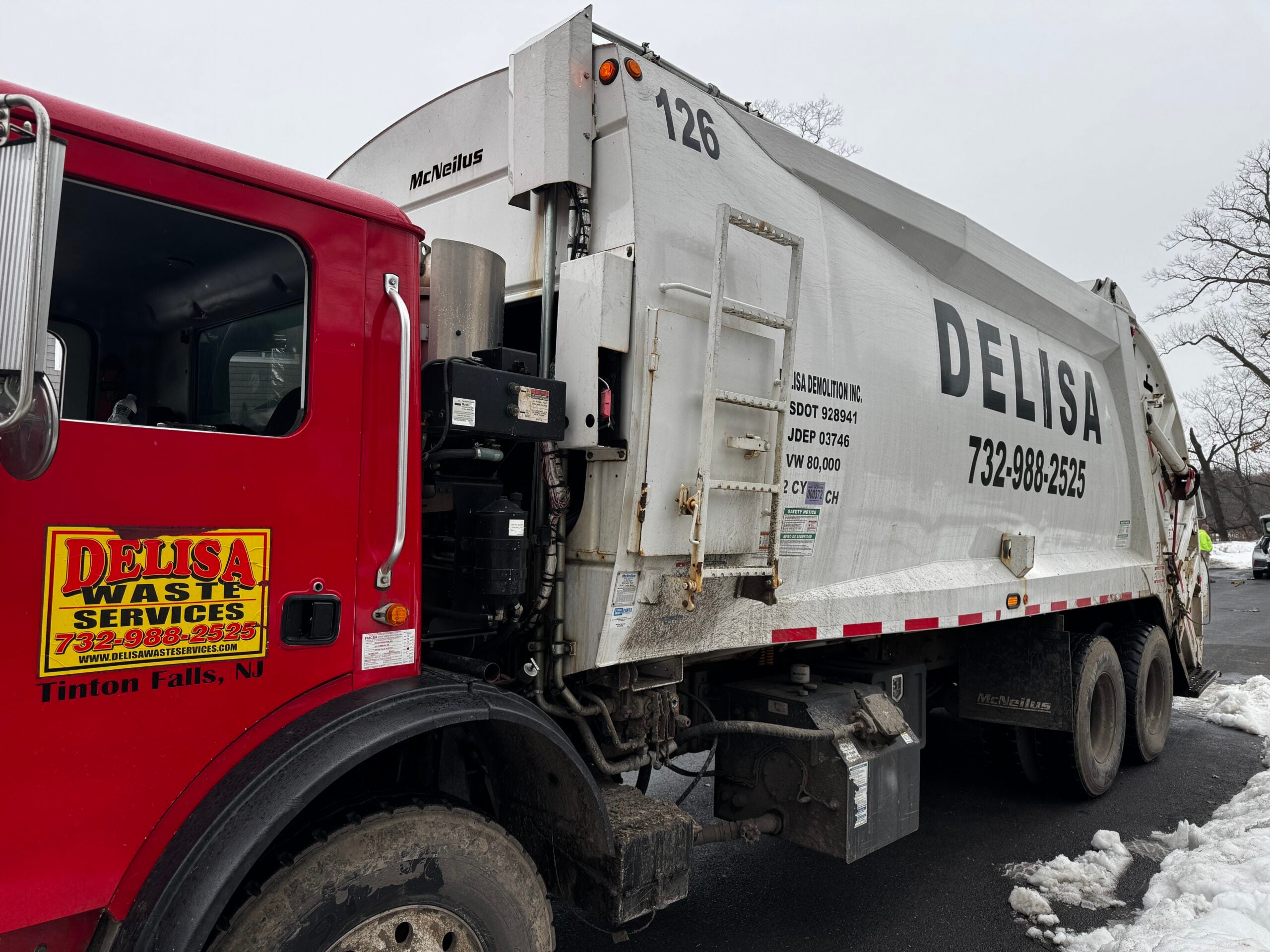DeLisa trash collection 03022026