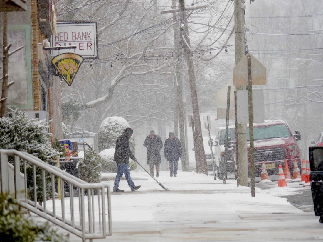 BROAd Street red bank nj snow Red Bank diner 01022024