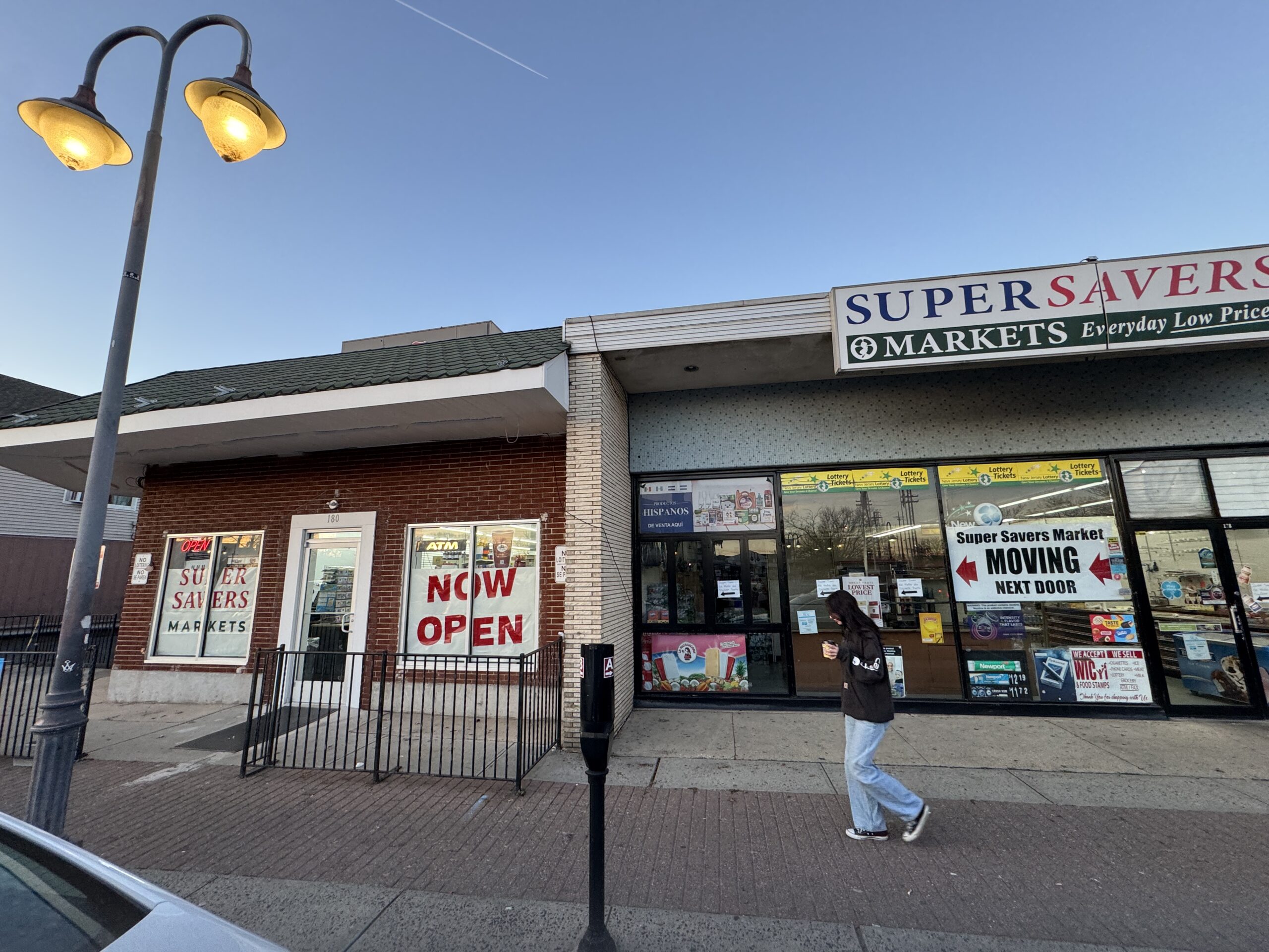 Super Savers 178 Monmouth 180 Monmouth 122024