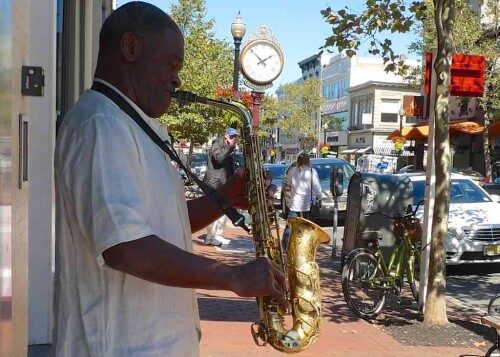 saxman-farrow-092413-500x357-8164549