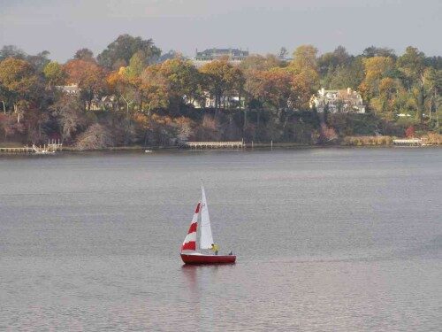 rb-river-fall-110213-500x375-7331541