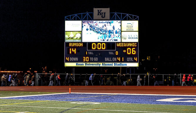 scoreboard-3-2029863