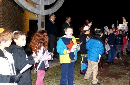 121714-menorah7-500x329-1446959