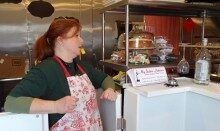 031715-sisterskitchen4-220x131-1753214