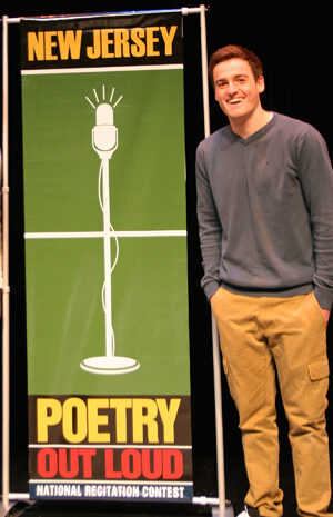 poetryoutloudpress-8762206