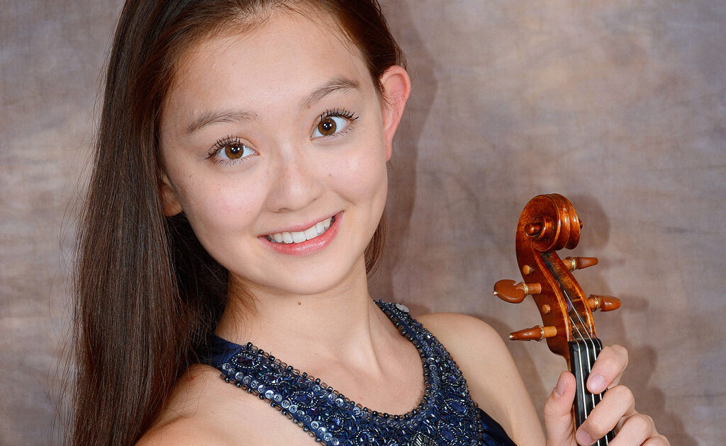 elizabeth-violin-pic-2-5123169