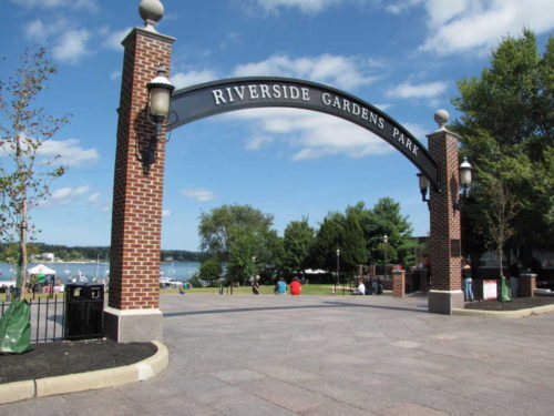 riverside-gardens-park-0917162-500x375-1973352
